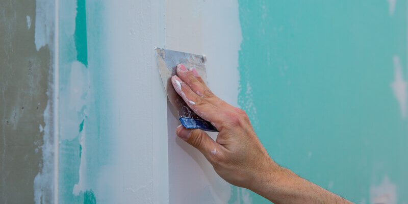 Drywall Repair Cost Guide Of 2021 S Dallas Paints - How Much Does Drywall Cost To Repair